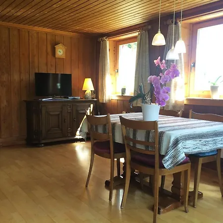 Bnb Guesthouse Lusi Apartment *