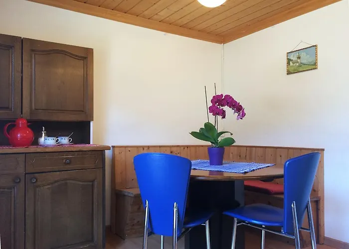 Apartment Bnb Guesthouse Lusi