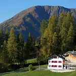 Bnb Guesthouse Lusi * Frauenkirch
