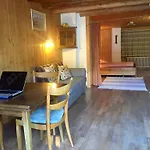 Bnb Guesthouse Lusi *